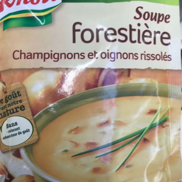 Soupe forestière (champignons et oignons)